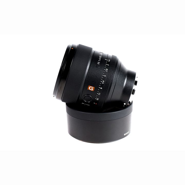 Sony FE 85mm f/1.4 GM Lens galería