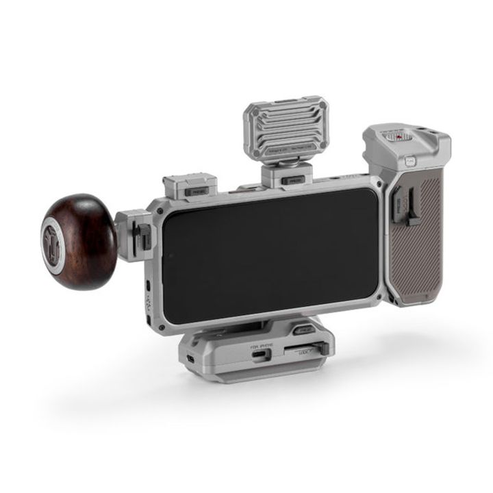 Khronos iPhone 15 Pro / Pro Max galería